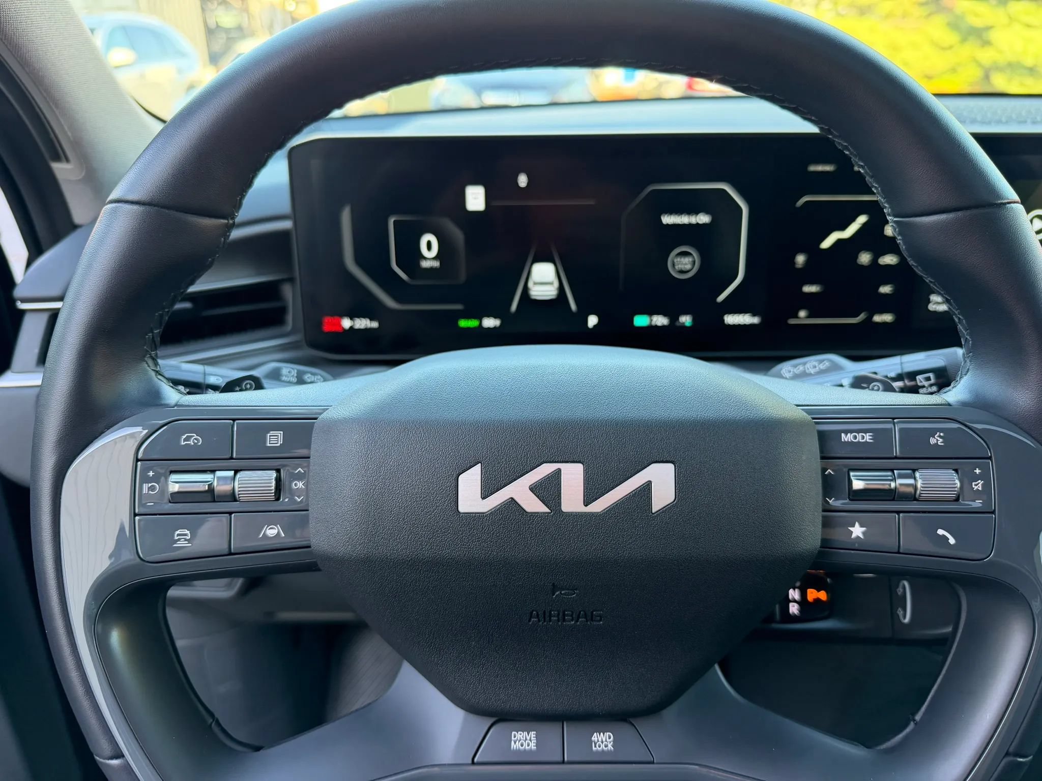 Used 2024 Kia EV9 Wind AWD/4WD image 26