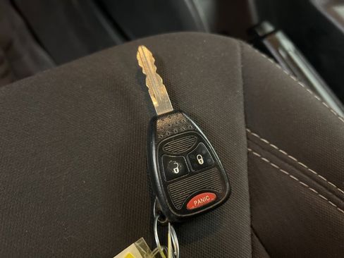 Used 2018 Jeep Wrangler Unlimited Sahara image 24