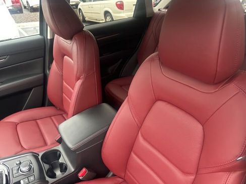 New 2025 MAZDA CX-5 Carbon Edition image 15