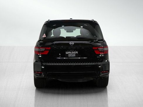 Used 2024 Nissan Armada SL w/ Midnight Edition Package image 4