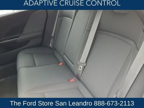 Used 2024 Lucid Air Touring image 10