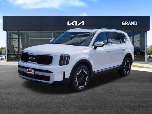 New 2025 Kia Telluride EX w/ EX Captain's Chair Package image 4