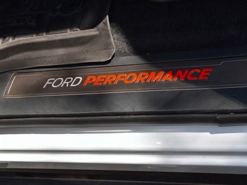 Used 2025 Ford F150 Raptor AWD/4WD image 39