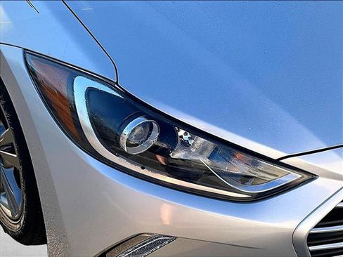 Used 2017 Hyundai Elantra Value Edition image 29