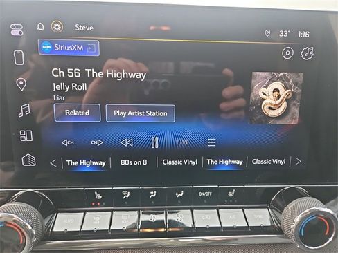 Used 2024 Chevrolet Colorado Z71 w/ Z71 Convenience Package 2 image 13