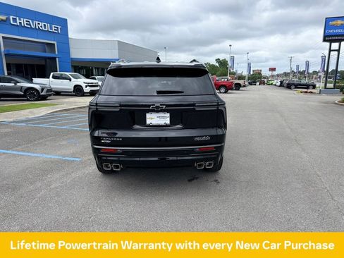 New 2026 Chevrolet Traverse High Country w/ LPO, Floor Liner Package FWD image 5