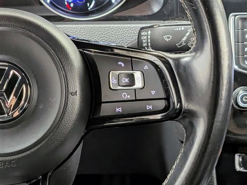 Used 2017 Volkswagen Golf 4-Door AWD/4WD image 32