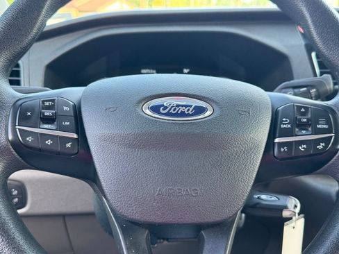 Used 2024 Ford Transit 350 XLT RWD image 18