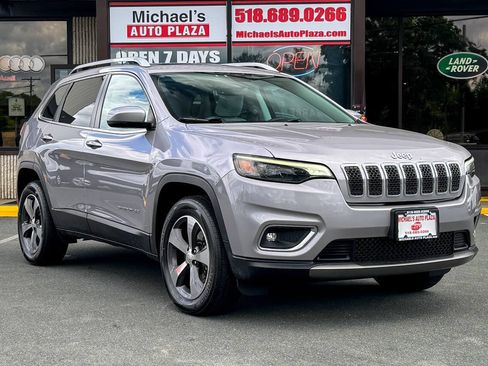 Used 2019 Jeep Cherokee Limited AWD/4WD image 1