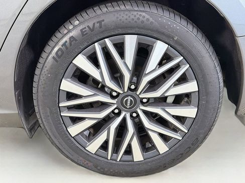 Used 2023 Nissan Altima 2.5 SV image 29