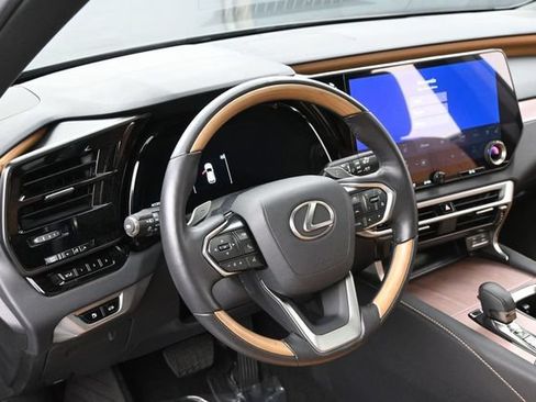 Certified 2026 Lexus RX 350 Premium w/ Accessory Package (Z1) FWD image 19