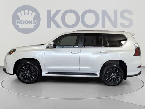 Used 2023 Lexus GX 460 Luxury w/ Sport Design Package AWD/4WD image 2