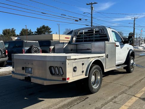 Used 2024 RAM 5500 Tradesman image 3