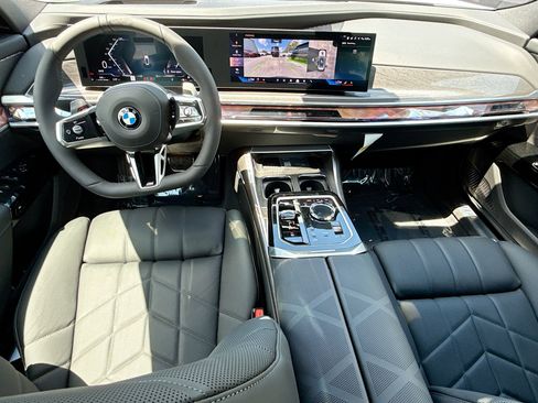 New 2026 BMW 760i xDrive w/ Executive Package AWD/4WD image 16