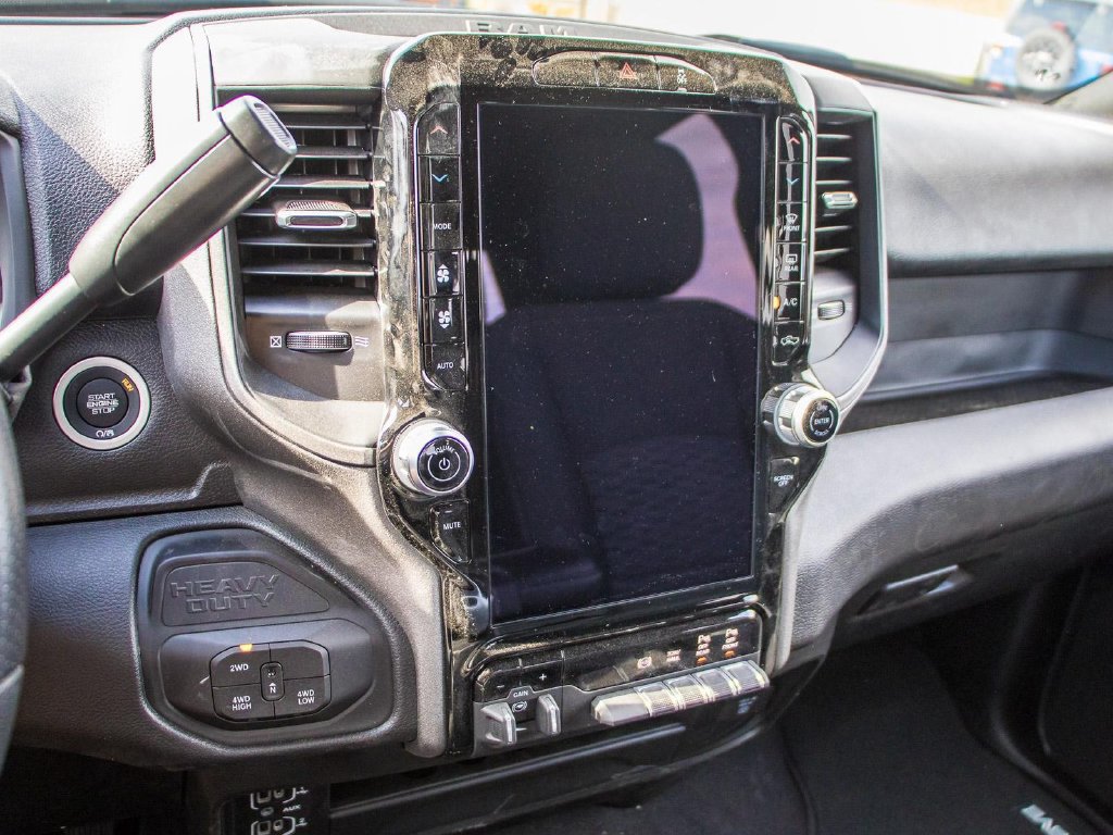 Used 2025 RAM 2500 Tradesman AWD/4WD image 26