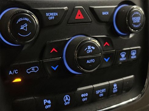 Used 2017 Jeep Grand Cherokee Laredo w/ Quick Order Package 23E image 15