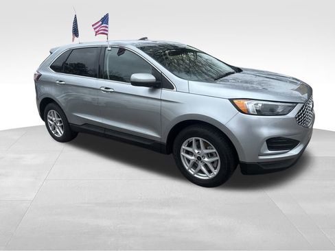 Used 2024 Ford Edge SEL image 31