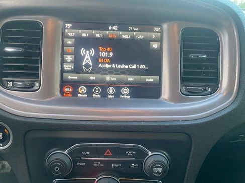 Used 2023 Dodge Charger R/T w/ Blacktop Package image 20