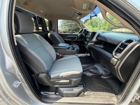 Used 2019 RAM 3500 Tradesman AWD/4WD image 18