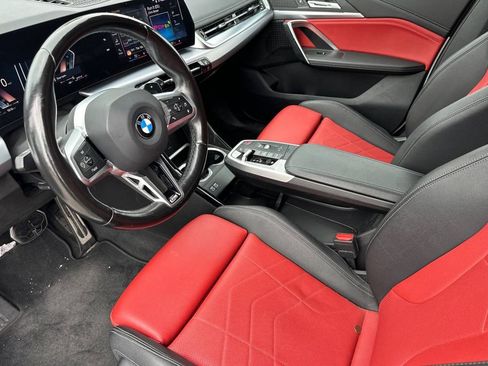Used 2023 BMW X1 xDrive28i w/ M Sport Package AWD/4WD image 9