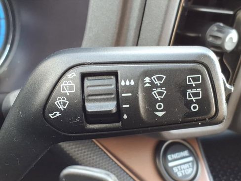 Used 2024 Ford Bronco Sport Badlands w/ Premium Package image 26