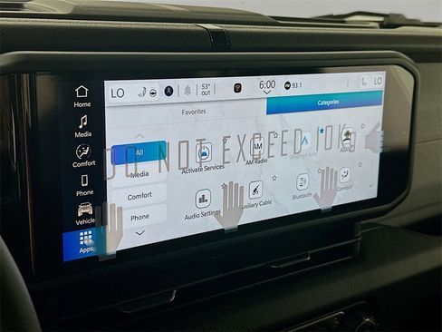 New 2025 Jeep Gladiator Willys image 15