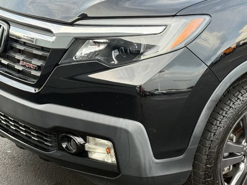 Used 2019 Honda Ridgeline Sport image 10