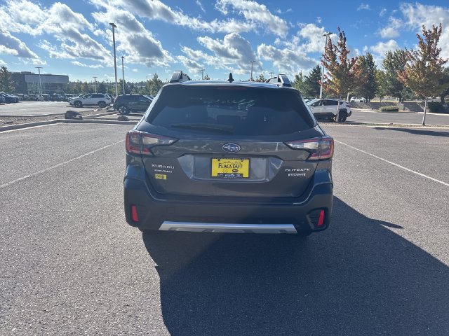 Used 2021 Subaru Outback Touring w/ Popular Package #2 AWD/4WD image 4