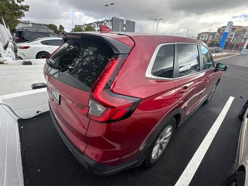 Used 2024 Honda CR-V EX image 3