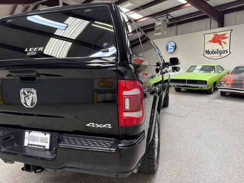 Used 2019 RAM 2500 Laramie AWD/4WD image 16