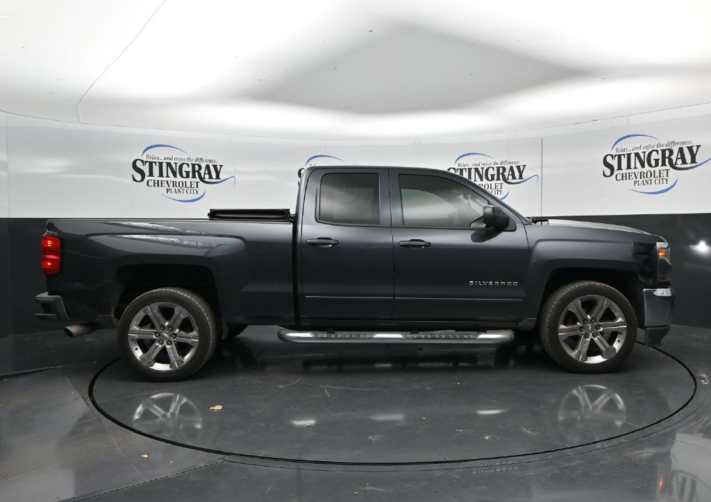 Used 2019 Chevrolet Silverado 1500 LT w/ LPO, Chrome Package RWD image 8
