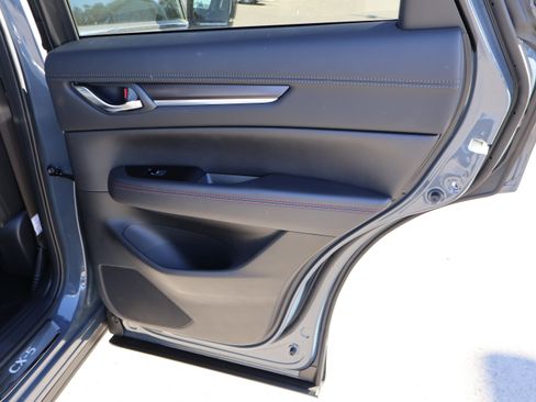 New 2025 MAZDA CX-5 Carbon Edition image 13