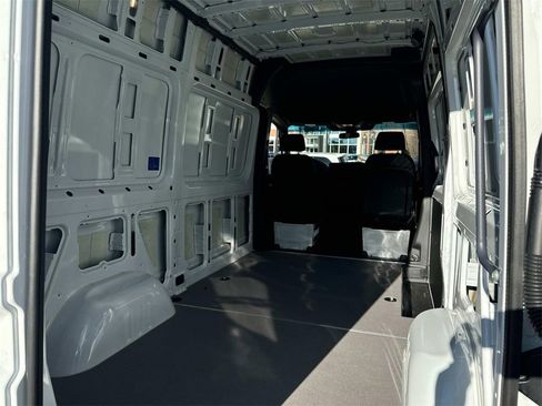 New 2025 Mercedes-Benz Sprinter 2500 image 16