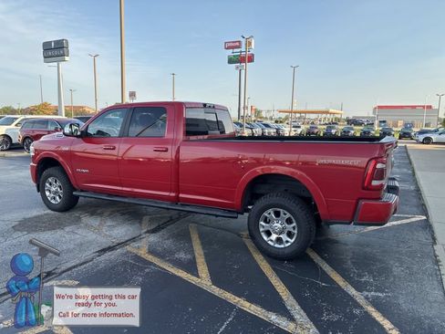 Used 2019 RAM 2500 Laramie AWD/4WD image 3