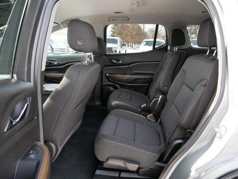 Used 2023 GMC Acadia SLE w/ Driver Convenience Package image 35