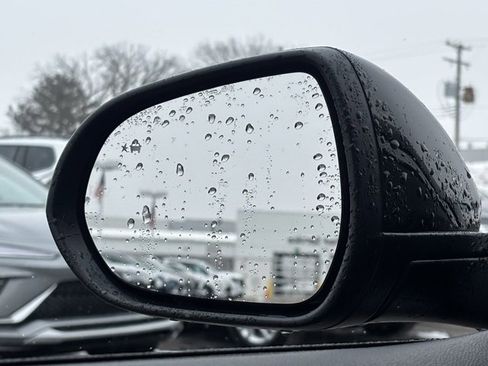 Certified 2023 Buick Encore GX Select w/ Sport Touring Package image 32