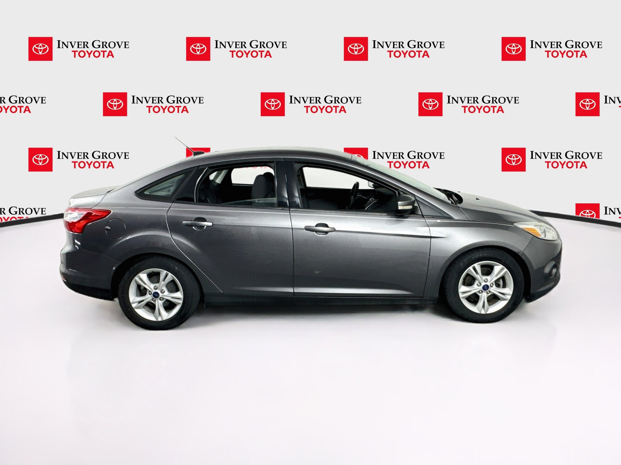 Used 2014 Ford Focus SE FWD image 4