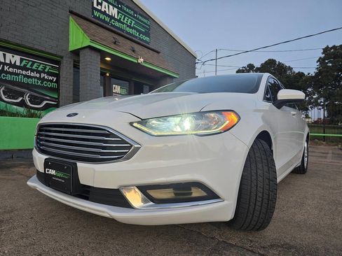 Used 2018 Ford Fusion SE image 55