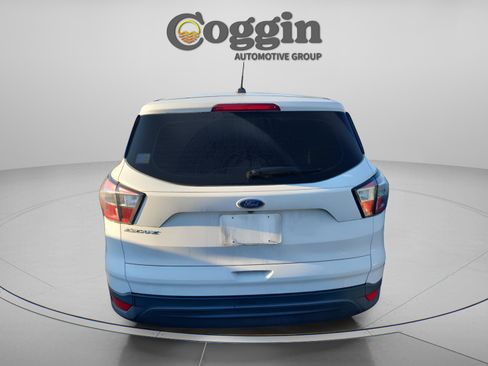 Used 2017 Ford Escape S image 9