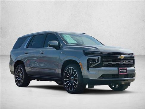 New 2026 Chevrolet Tahoe High Country AWD/4WD image 3