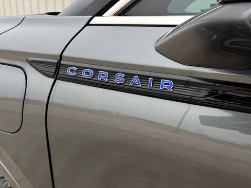 Used 2023 Lincoln Corsair Grand Touring w/ Equipment Group 302A AWD/4WD image 9