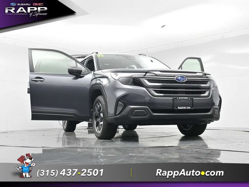 Used 2025 Subaru Forester Premium AWD/4WD image 53