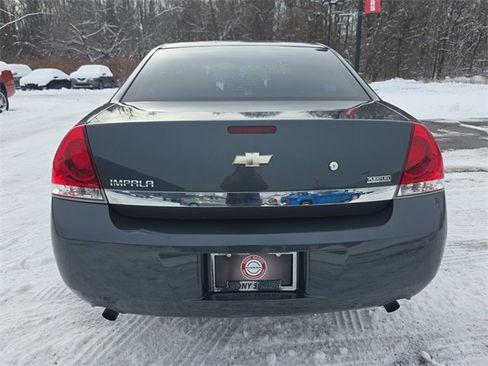 Used 2011 Chevrolet Impala Police image 21