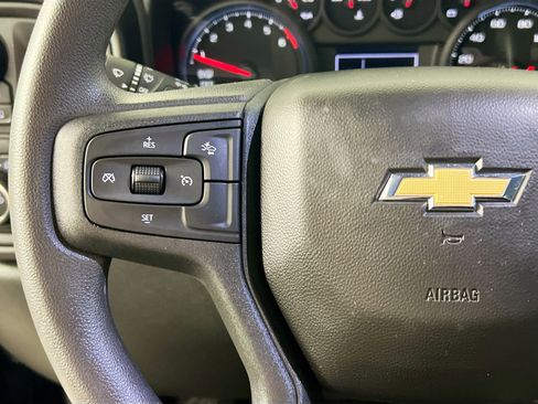 Used 2024 Chevrolet Silverado 1500 Custom image 18