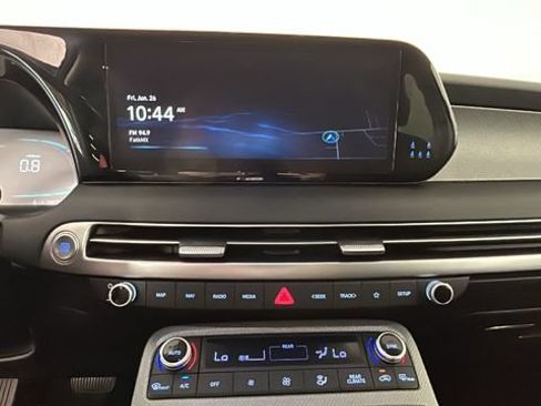 Used 2025 Hyundai Palisade SEL FWD image 23