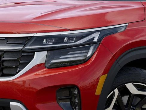 New 2026 Kia Seltos SX image 10