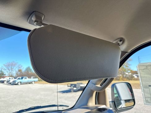 New 2025 Chevrolet Express 2500 image 29