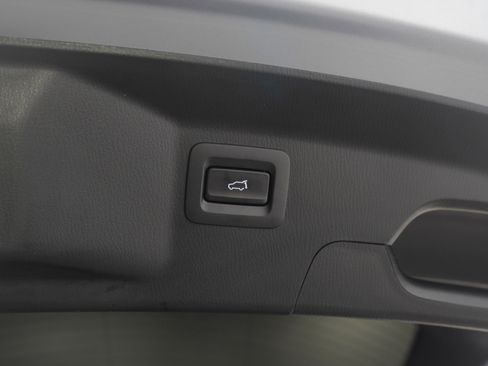 Used 2021 MAZDA CX-9 Touring w/ Touring Premium Package image 11