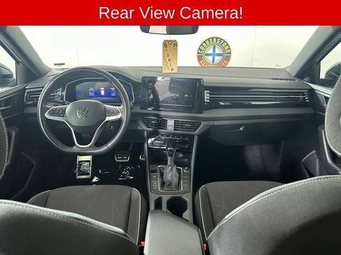 Used 2025 Volkswagen Jetta Sport FWD image 5