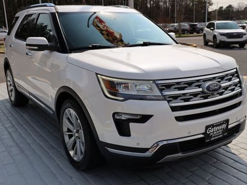 Used 2019 Ford Explorer Limited w/ Class III Trailer Tow Package image 7